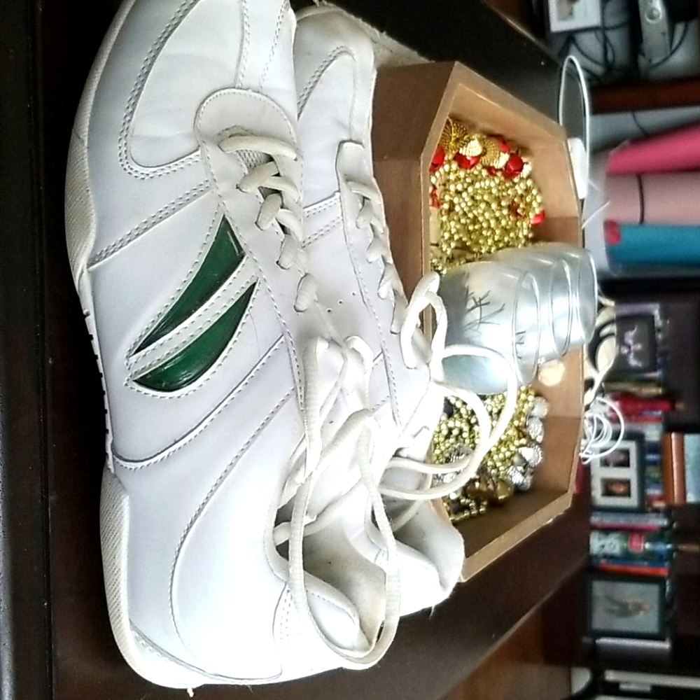 Cheer sneakers size 9.5